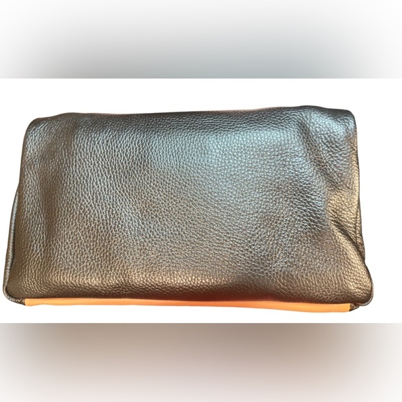 Valentina | Convertible Calfskin Crossbody Clutch Bag - Picture 3 of 11